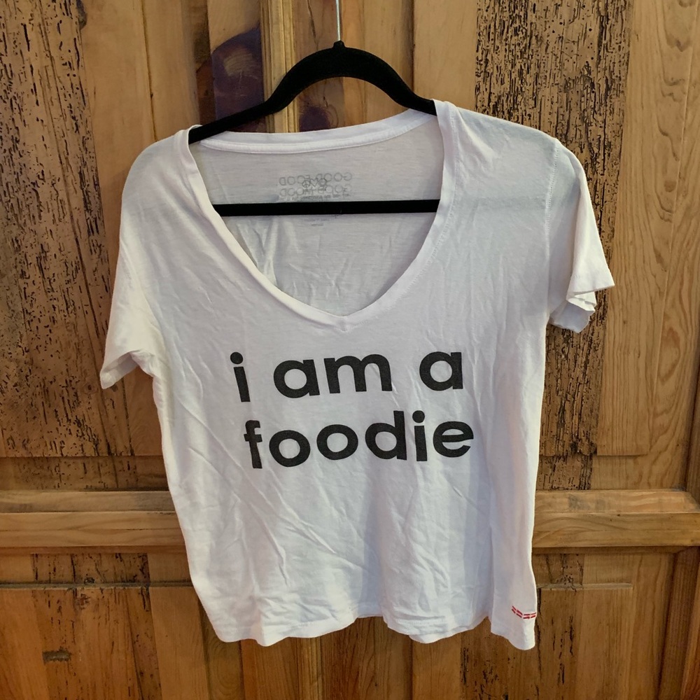 Peace Love World T Shirt- I Am A Foodie- XS